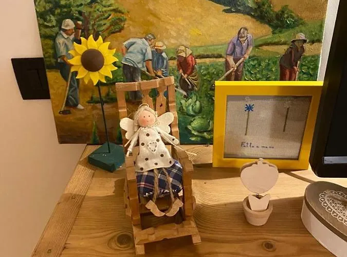 The Wooden House ואלה די קאדורה